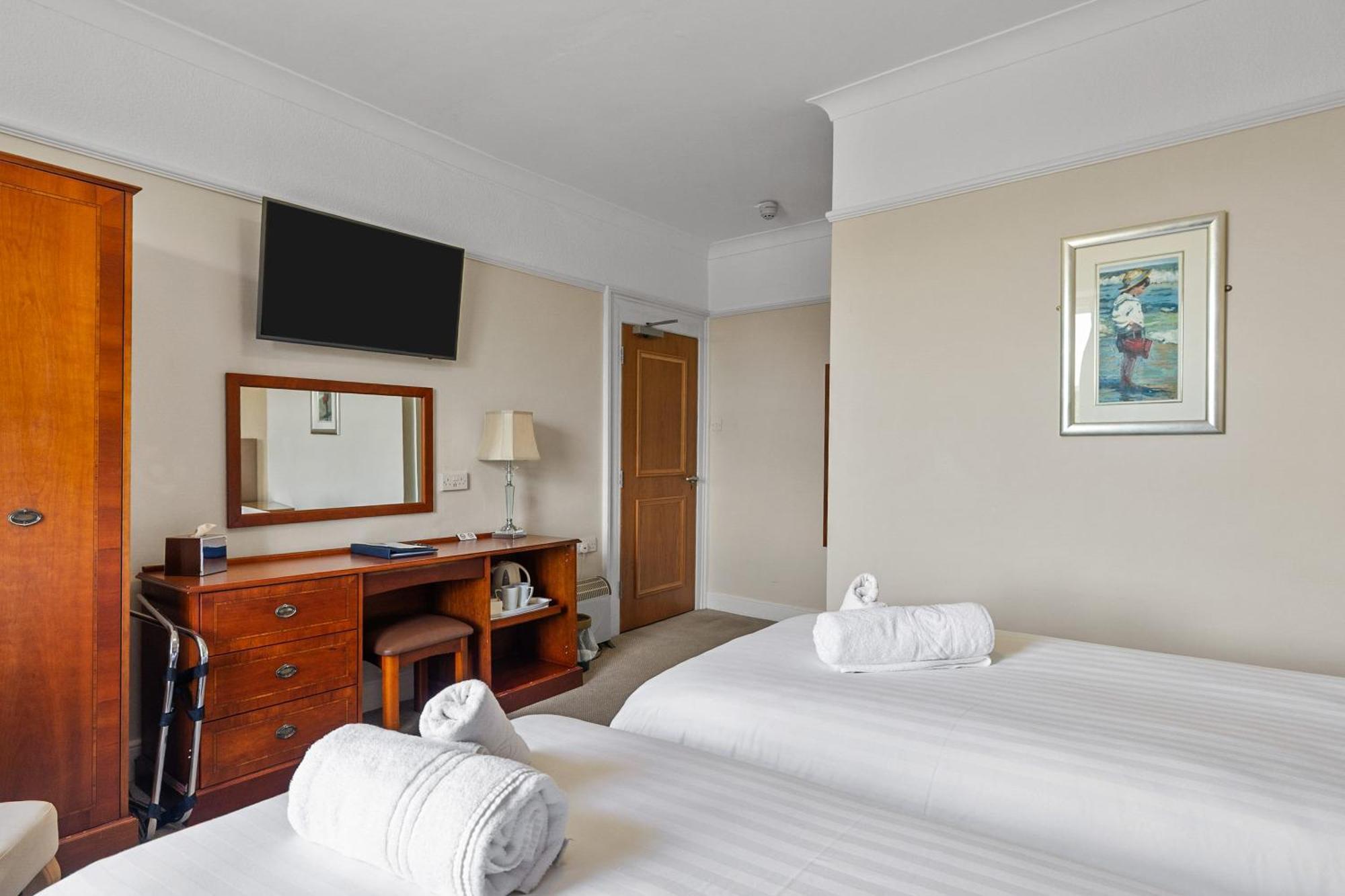 Invicta Hotel Plymouth Cameră foto