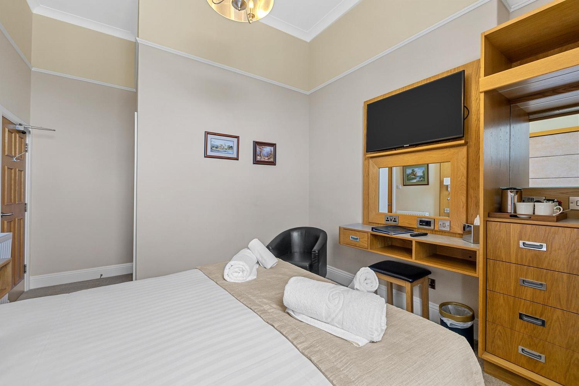 Invicta Hotel Plymouth Cameră foto