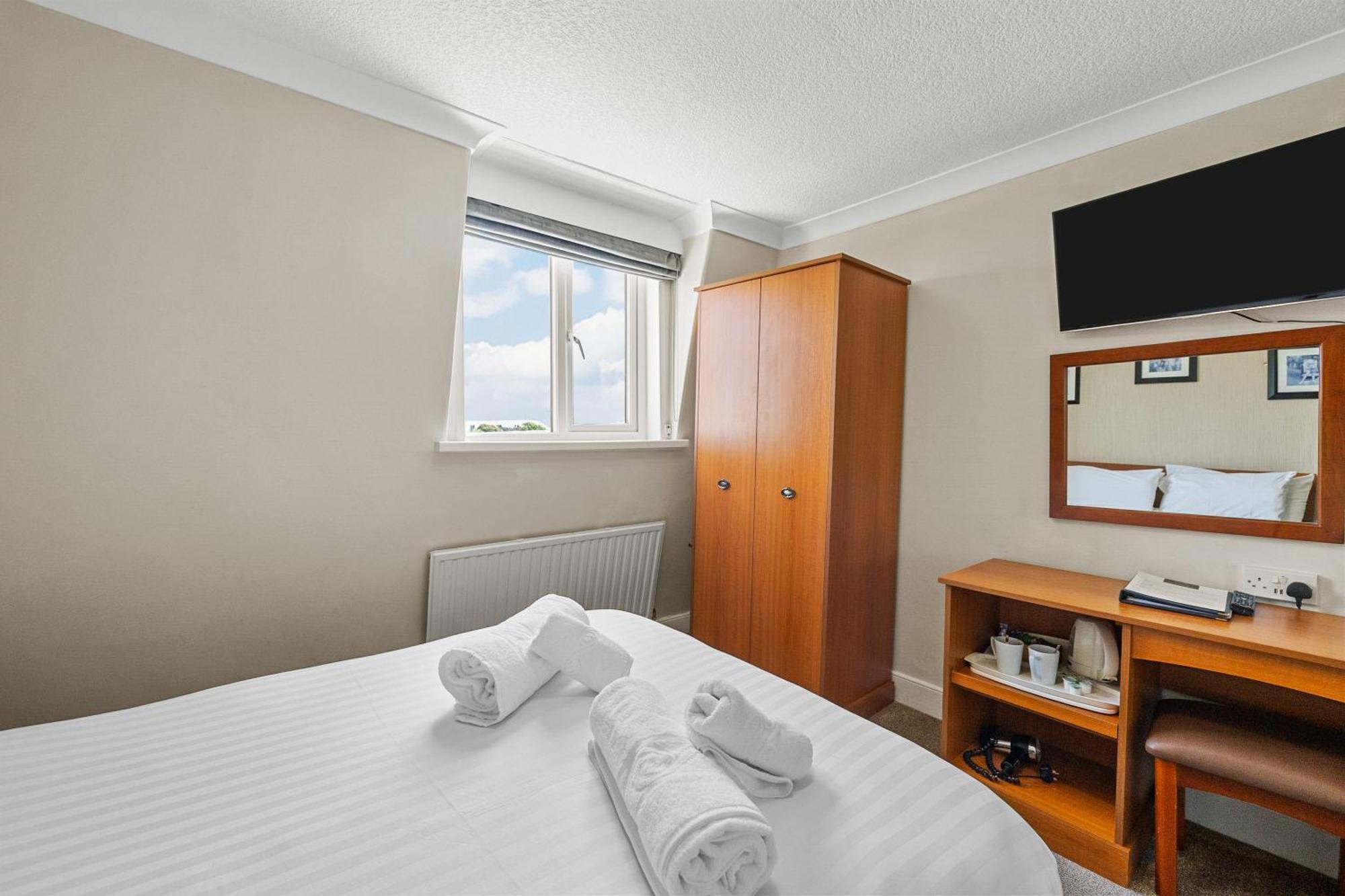 Invicta Hotel Plymouth Cameră foto